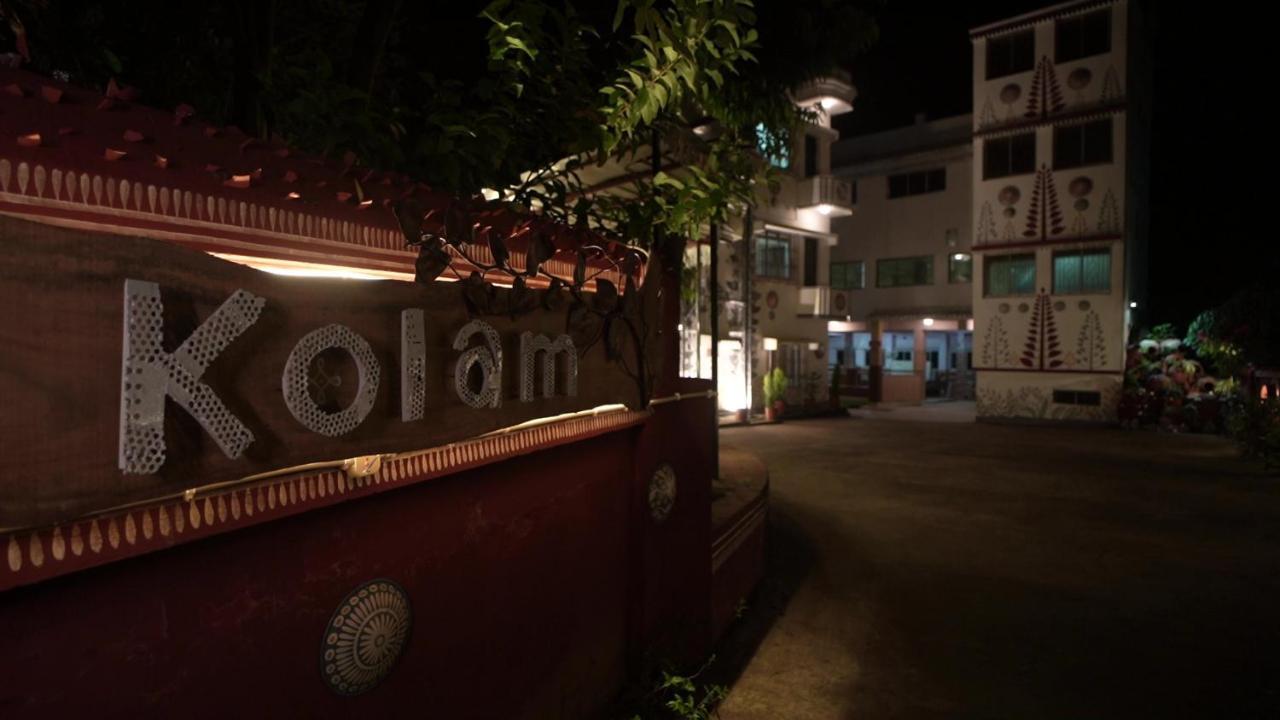 Hotel Kolam Shanti Niketan Exterior photo