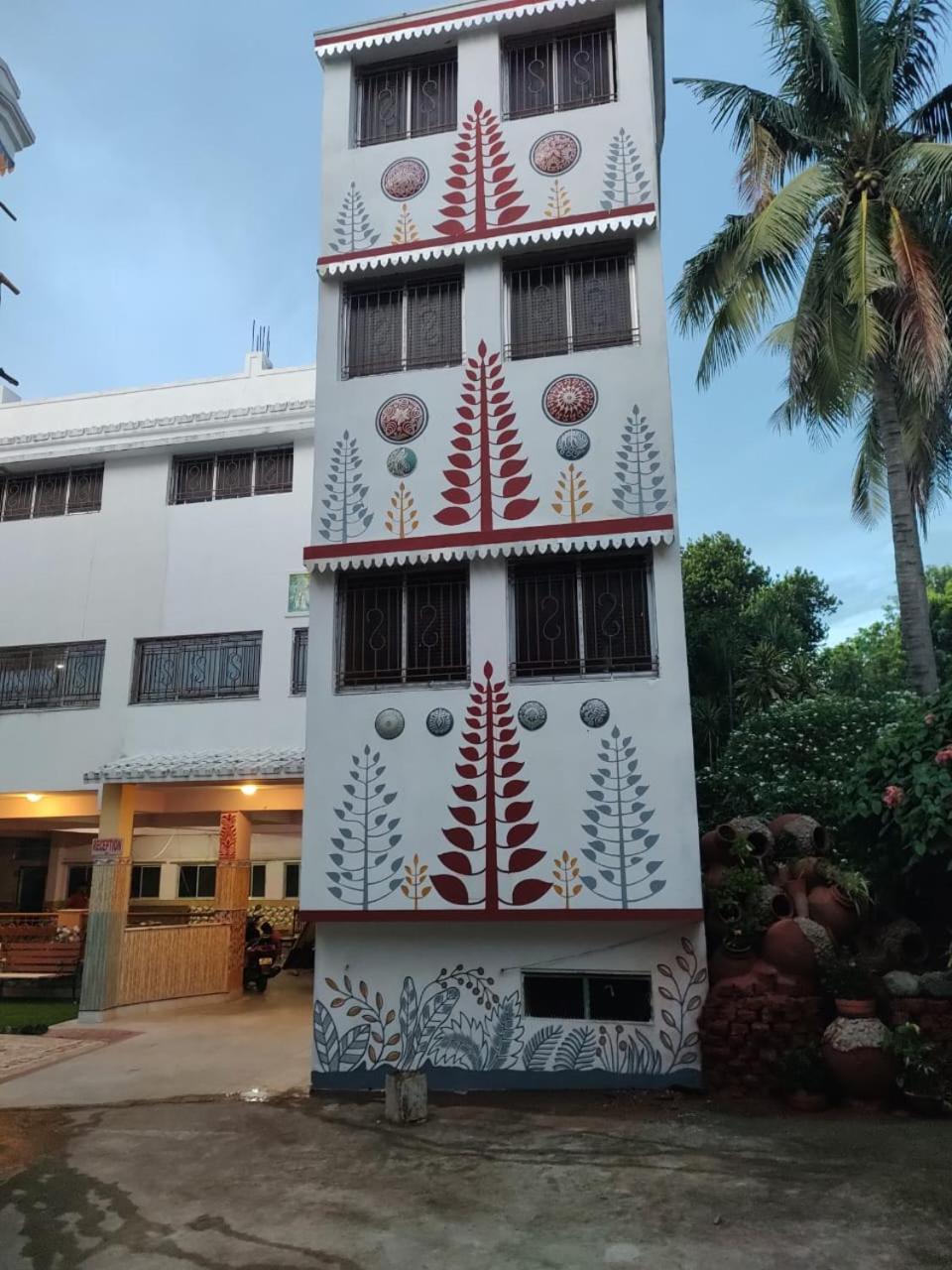 Hotel Kolam Shanti Niketan Exterior photo
